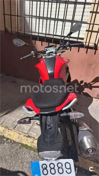 BMW G 310 R – Vista 3