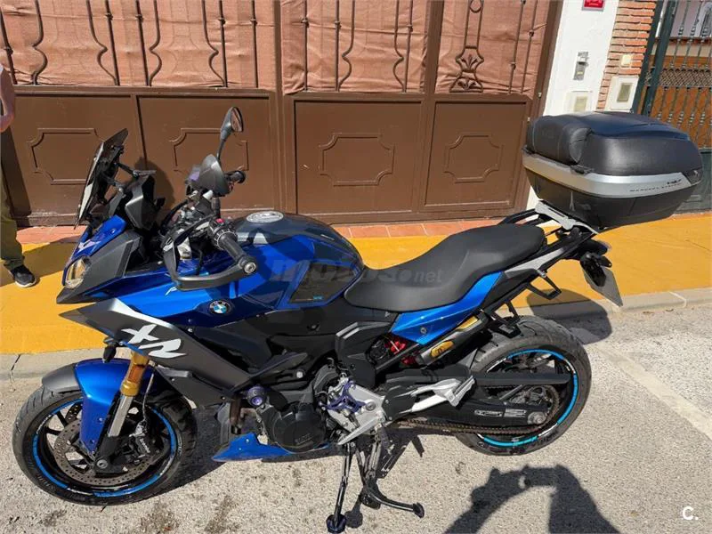 BMW F 900 XR – Vista 3