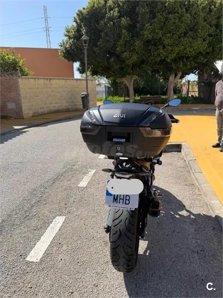 BMW F 900 XR – Vista 4