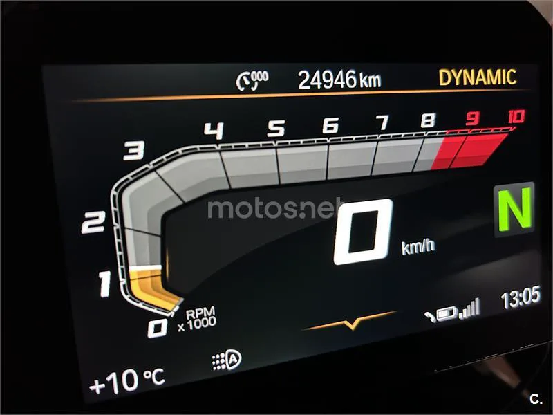 BMW F 750 – Vista 11