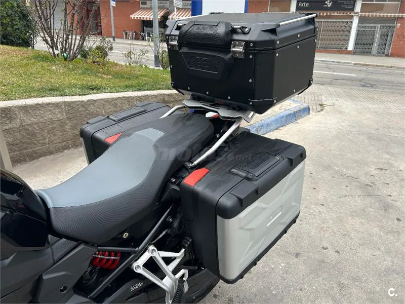BMW F 750 – Vista 8