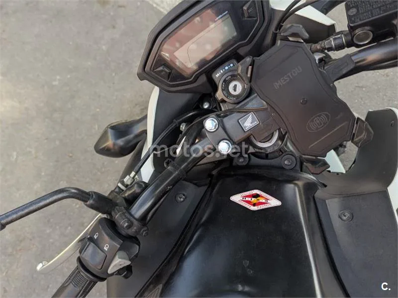 Honda CB 500 F – Vista 3