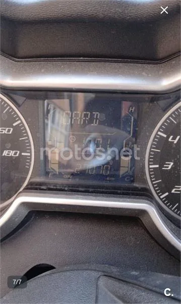 Yamaha XMAX 400 – Vista 5