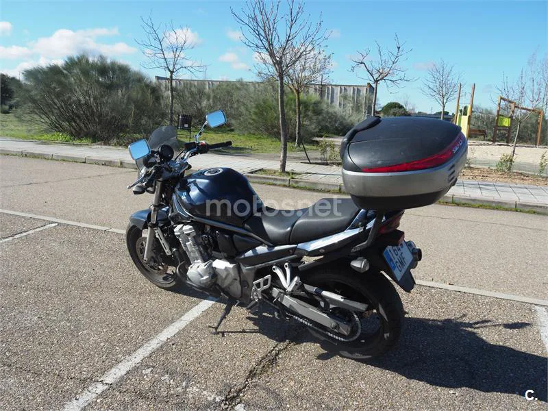 Suzuki Bandit 650 – Vista 5