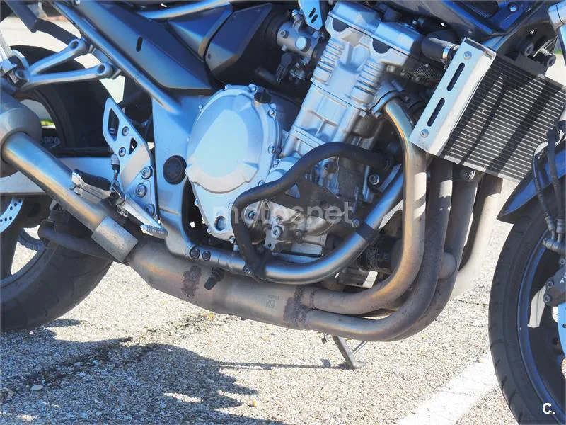 Suzuki Bandit 650 – Vista 8