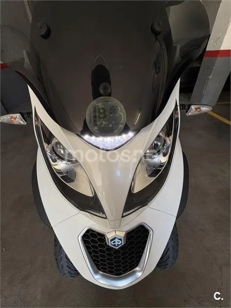 Piaggio MP3 – Vista 5