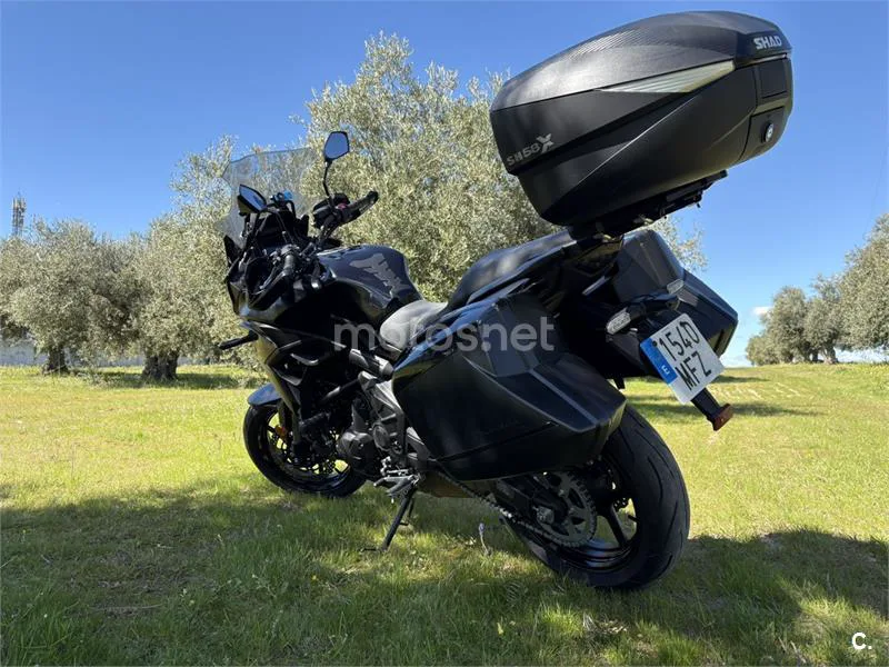 Kawasaki Versys – Vista 2