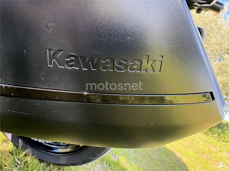 Kawasaki Versys – Vista 17