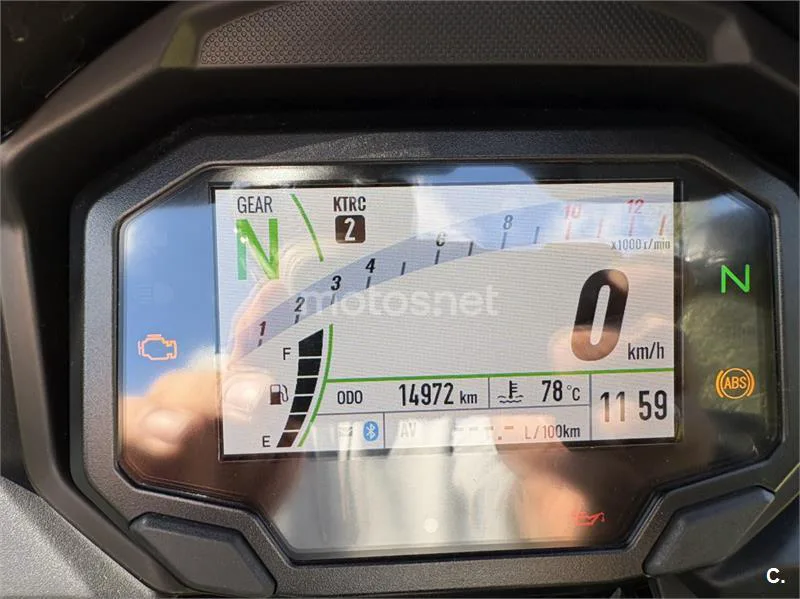 Kawasaki Versys – Vista 24