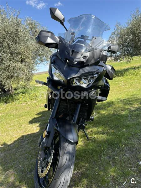 Kawasaki Versys – Vista 8