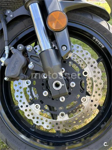 Kawasaki Versys – Vista 10