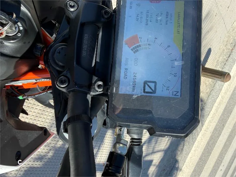 KTM 390 – Vista 4