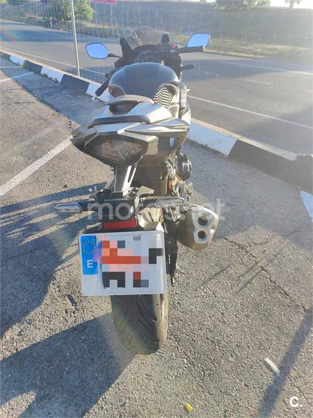 Honda CBR 500 R – Vista 5