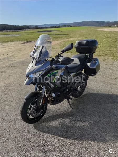 Kawasaki Versys 1100 – Vista 3