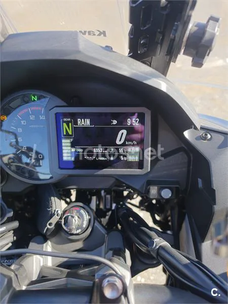 Kawasaki Versys 1100 – Vista 5