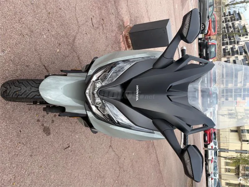 Honda Forza 350 – Vista 2