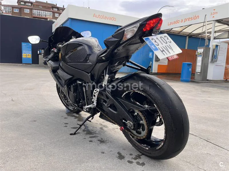 Suzuki GSX-R600 – Vista 4