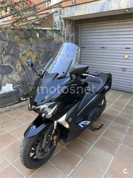 Yamaha TMAX 530 – Vista 6