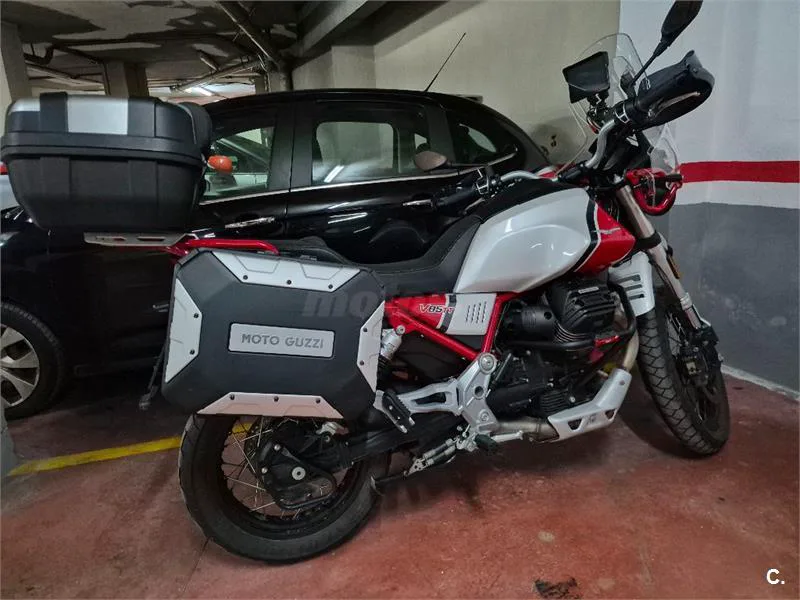 Moto Guzzi V 85 TT – Vista 7