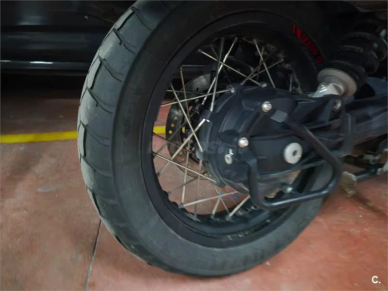 Moto Guzzi V 85 TT – Vista 9