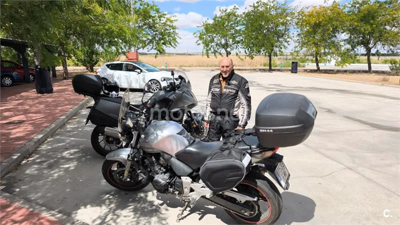 Honda CBF 600N – Vista 8