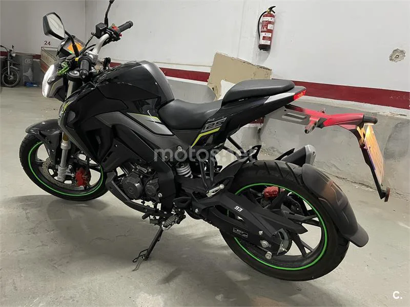 Keeway RKF 125 – Vista 2