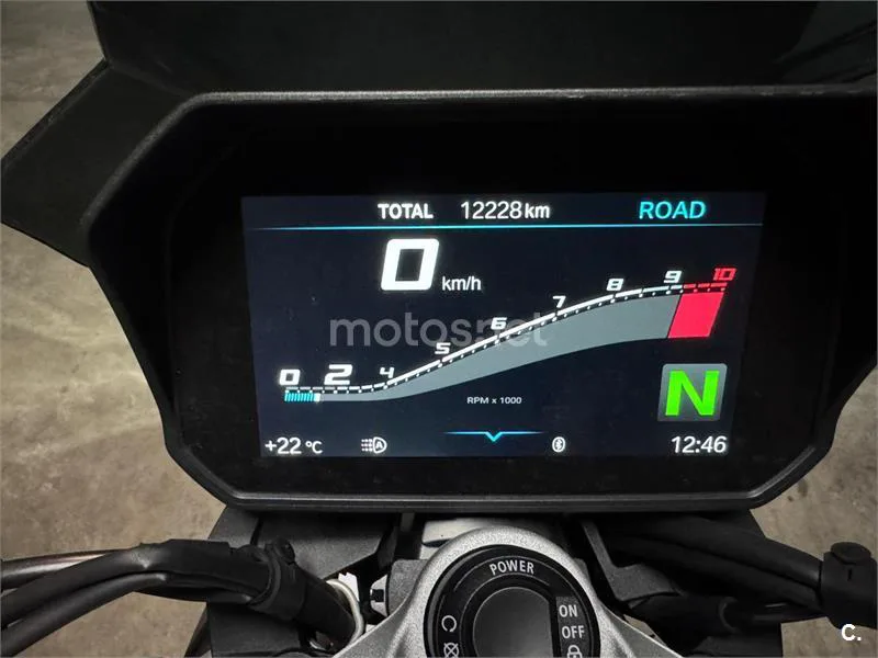 BMW F 900 R – Vista 5