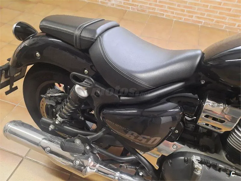Royal Enfield Super Meteor 650 – Vista 12