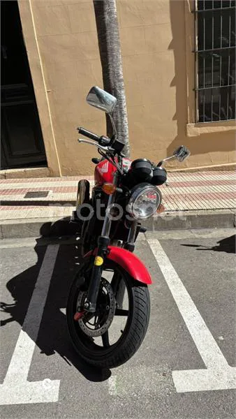 Honda VTR 250 – Vista 4