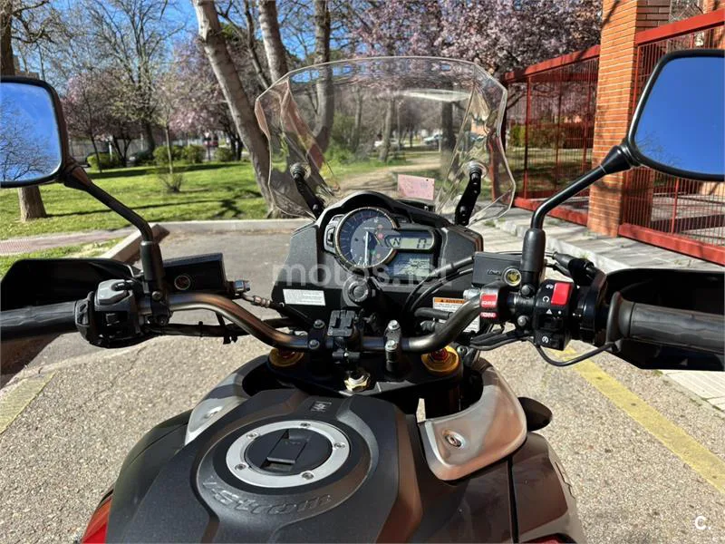 Suzuki V-Strom 1000 – Vista 6