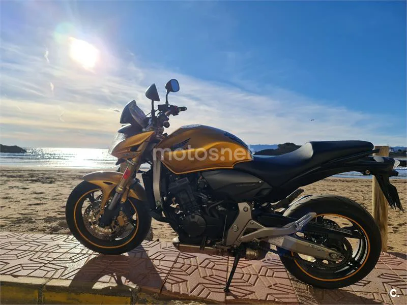 Honda CB 600 F – Vista 4