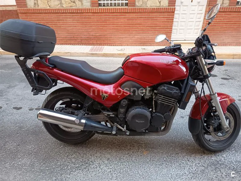 Triumph Trident 750 - Vista 3