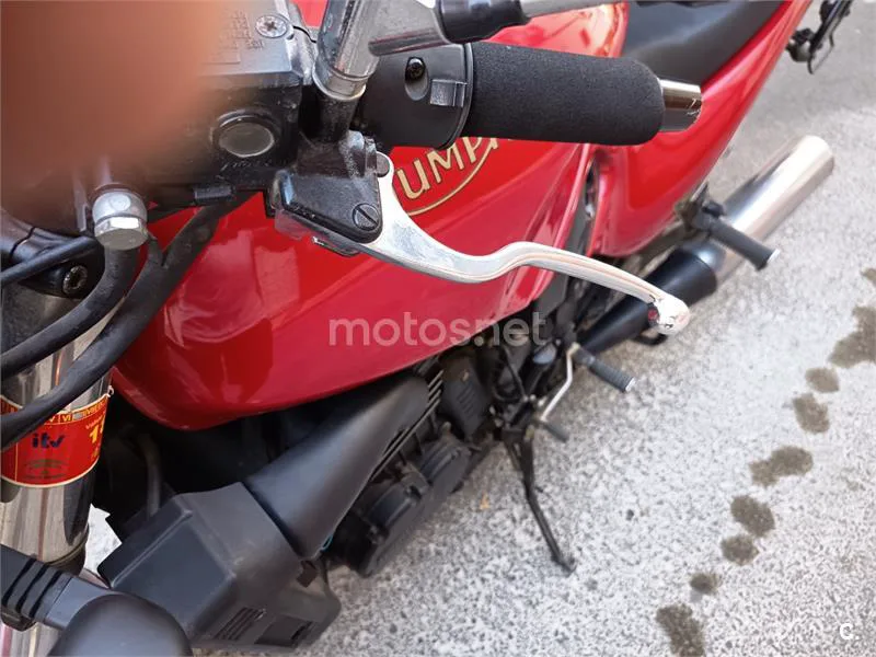 Triumph Trident 750 - Vista 4