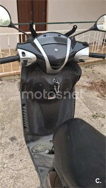 Yamaha X enter 125 – Vista 5