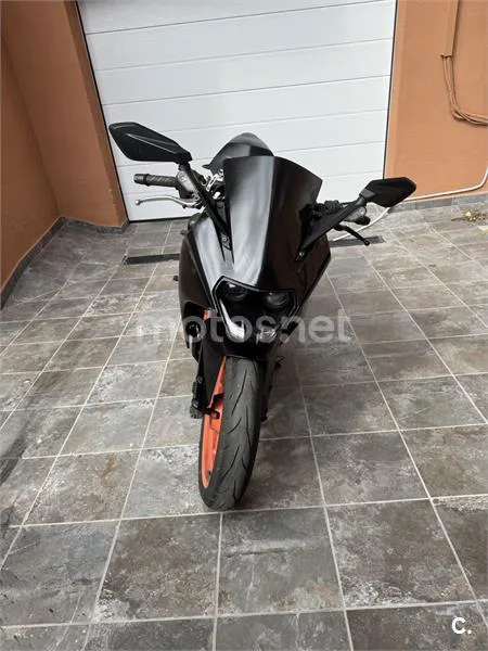 KTM RC – Vista 3