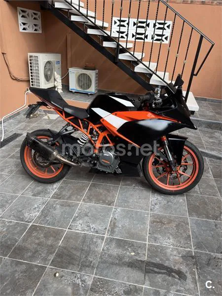 KTM RC – Vista 5