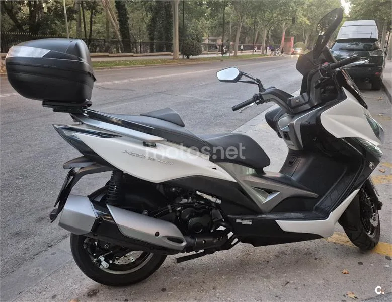 Kymco Xciting 400i – Vista 5