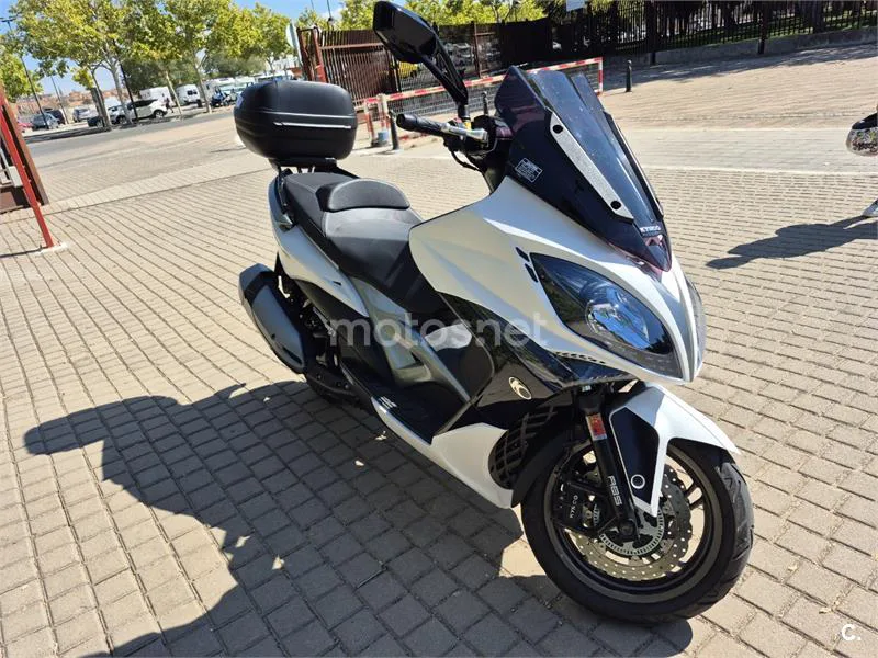 Kymco Xciting 400i – Vista 7