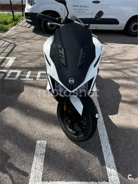 SYM Jet X 125 – Vista 4