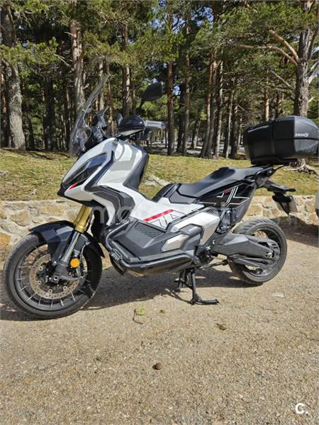 Honda X-ADV – Vista 3