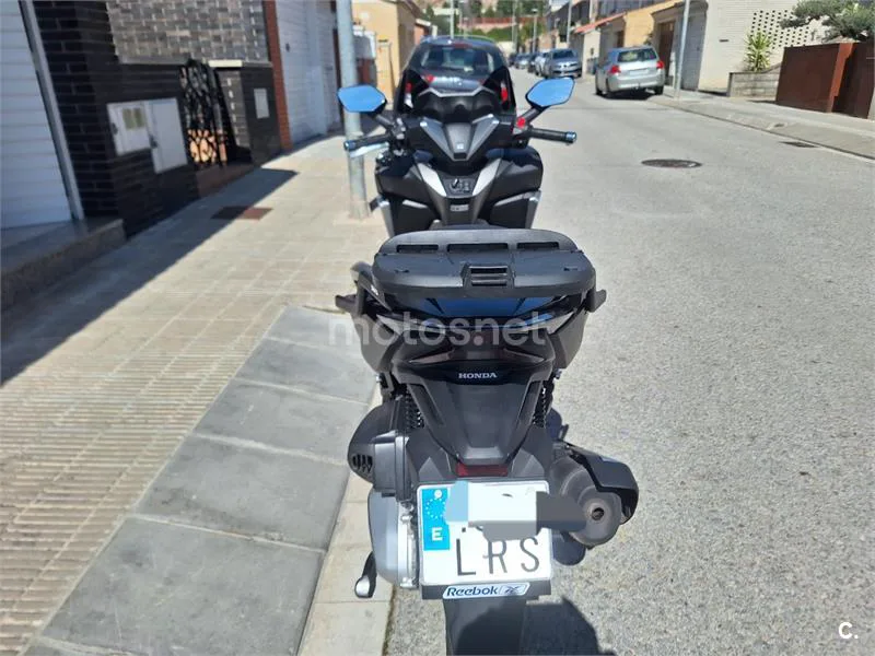 Honda Forza 350 – Vista 3