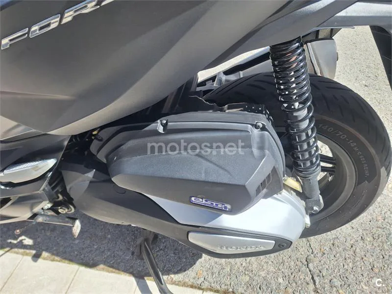 Honda Forza 350 – Vista 8