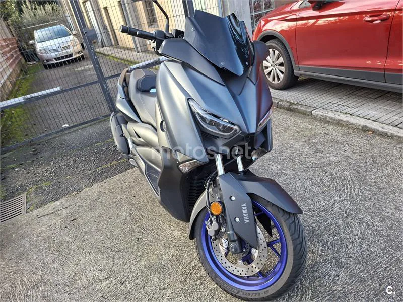 Yamaha XMAX 125 – Vista 8