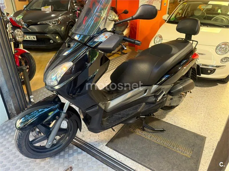 Yamaha XMAX 125 – Vista 12