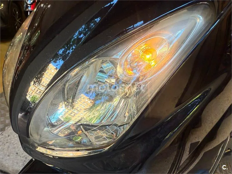 Yamaha XMAX 125 – Vista 13