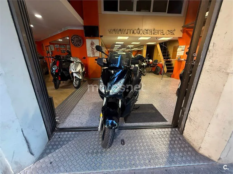Yamaha XMAX 125 – Vista 3
