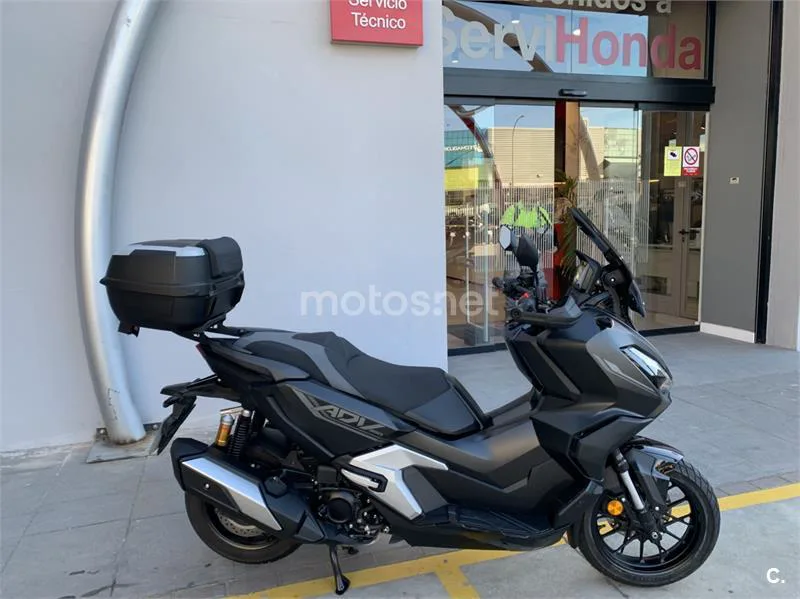 Honda ADV 350 – Vista 2