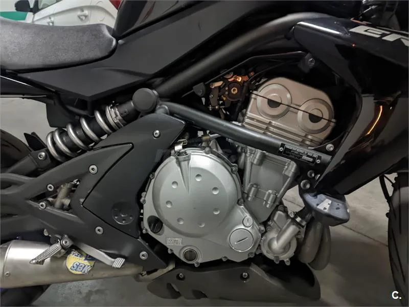 Kawasaki ER 6N – Vista 7