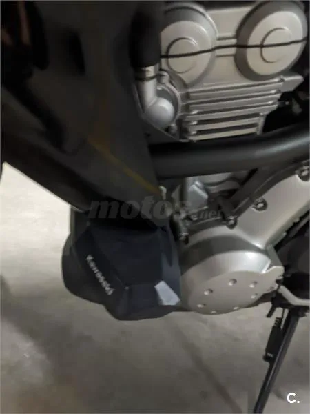 Kawasaki ER 6N – Vista 9