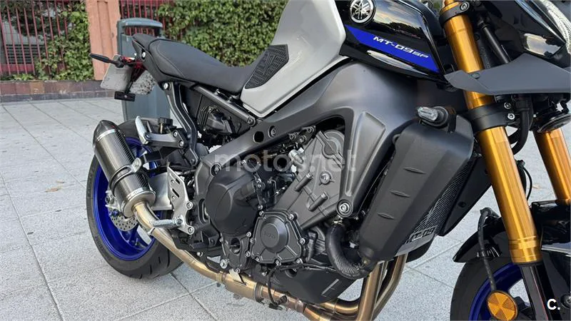 Yamaha MT-09 – Vista 7